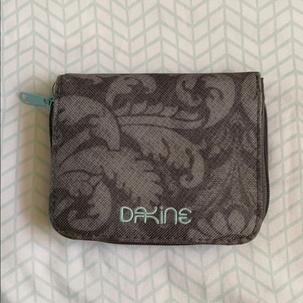 Dakine Wallet